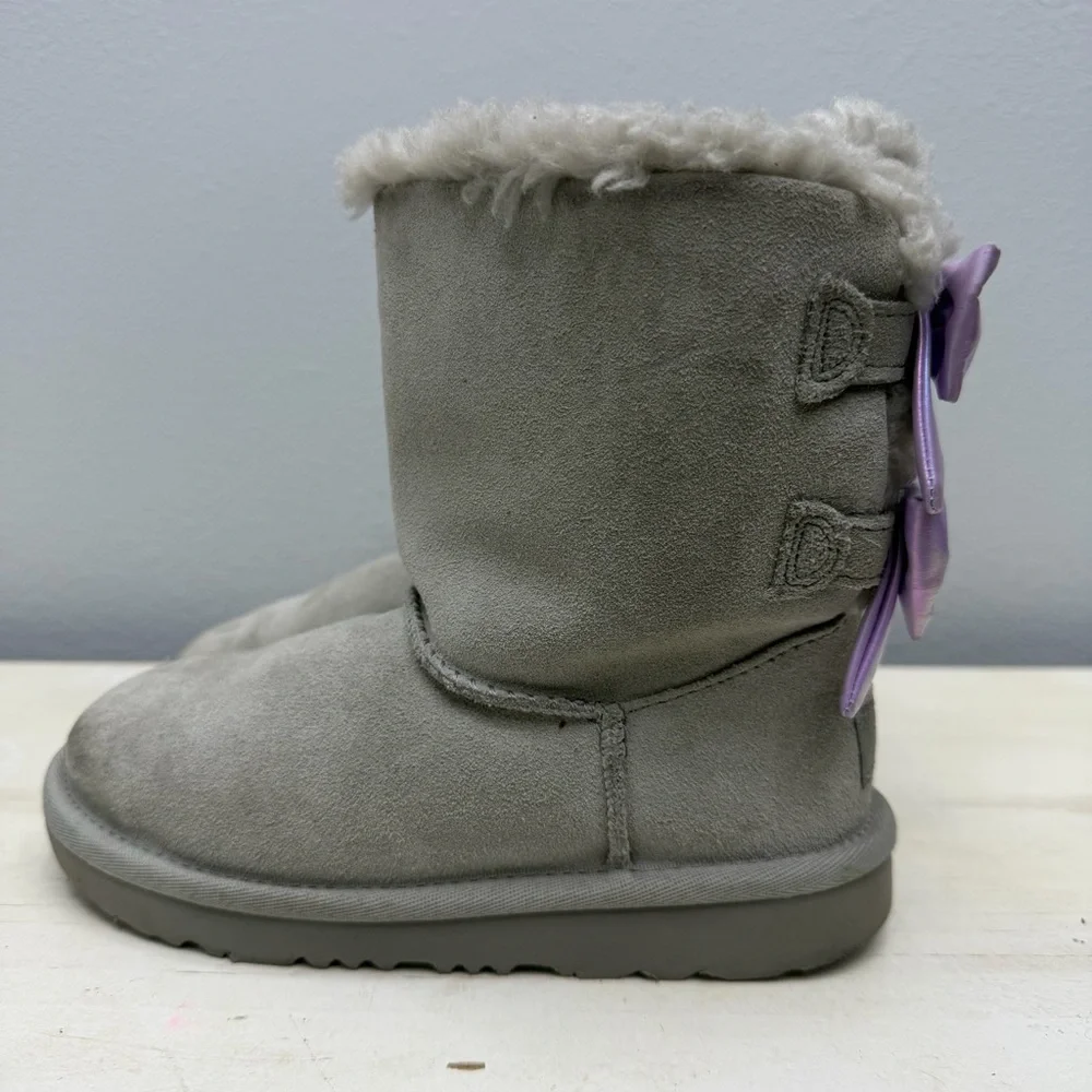 Ugg Grey Suede Bailey Purple Bow Short Boots Size 13